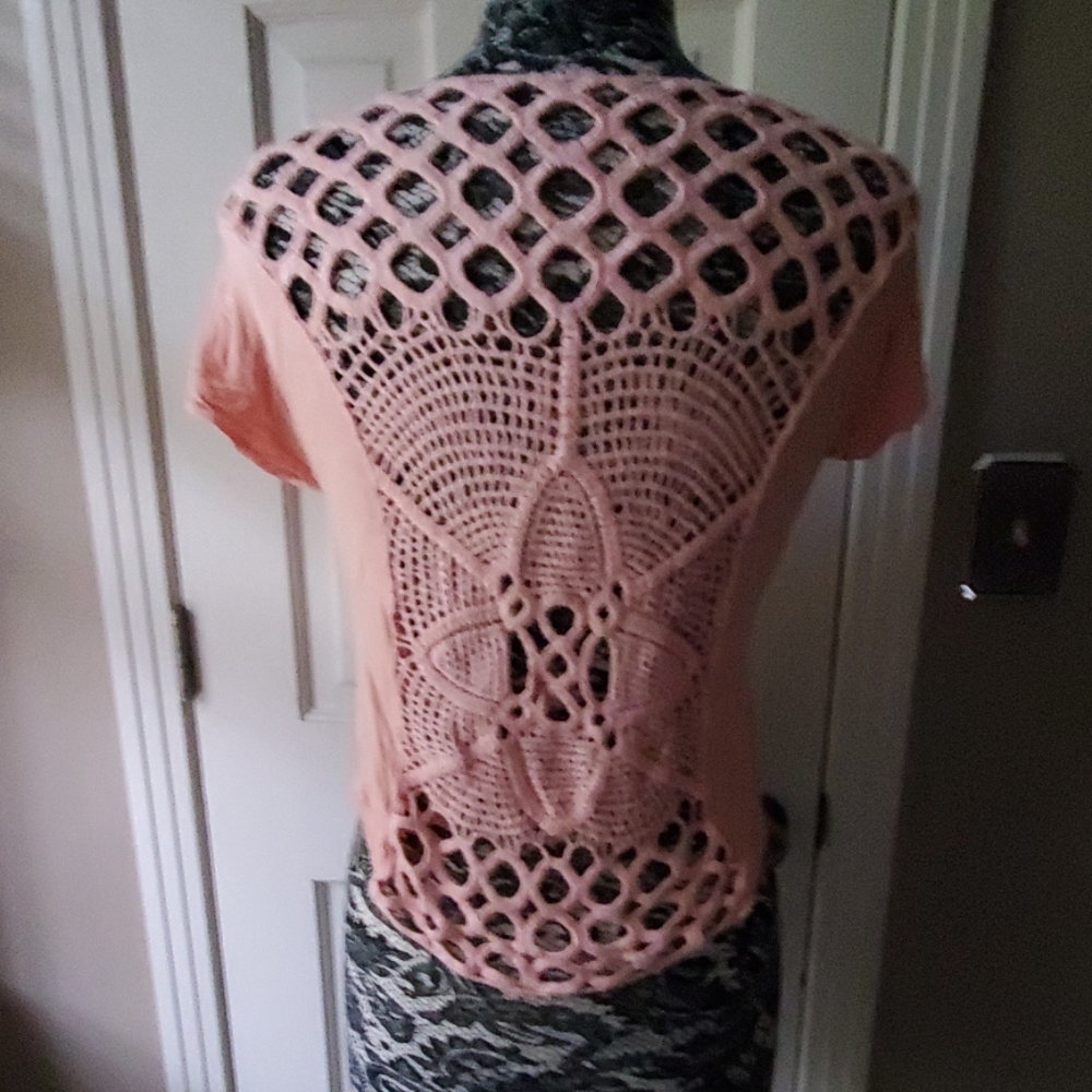 Mine tie front tee with intricate knitted back - Picture 3 of 3